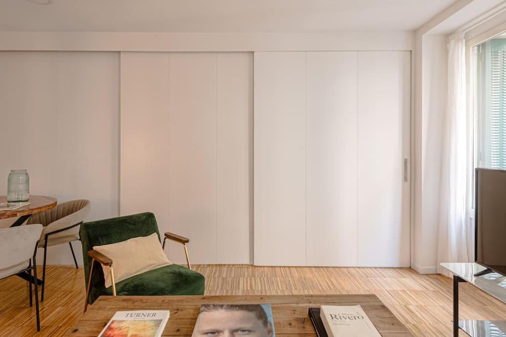 Cozy Apartment In Puerta Del Sol - Esparteros Madrid Exterior photo